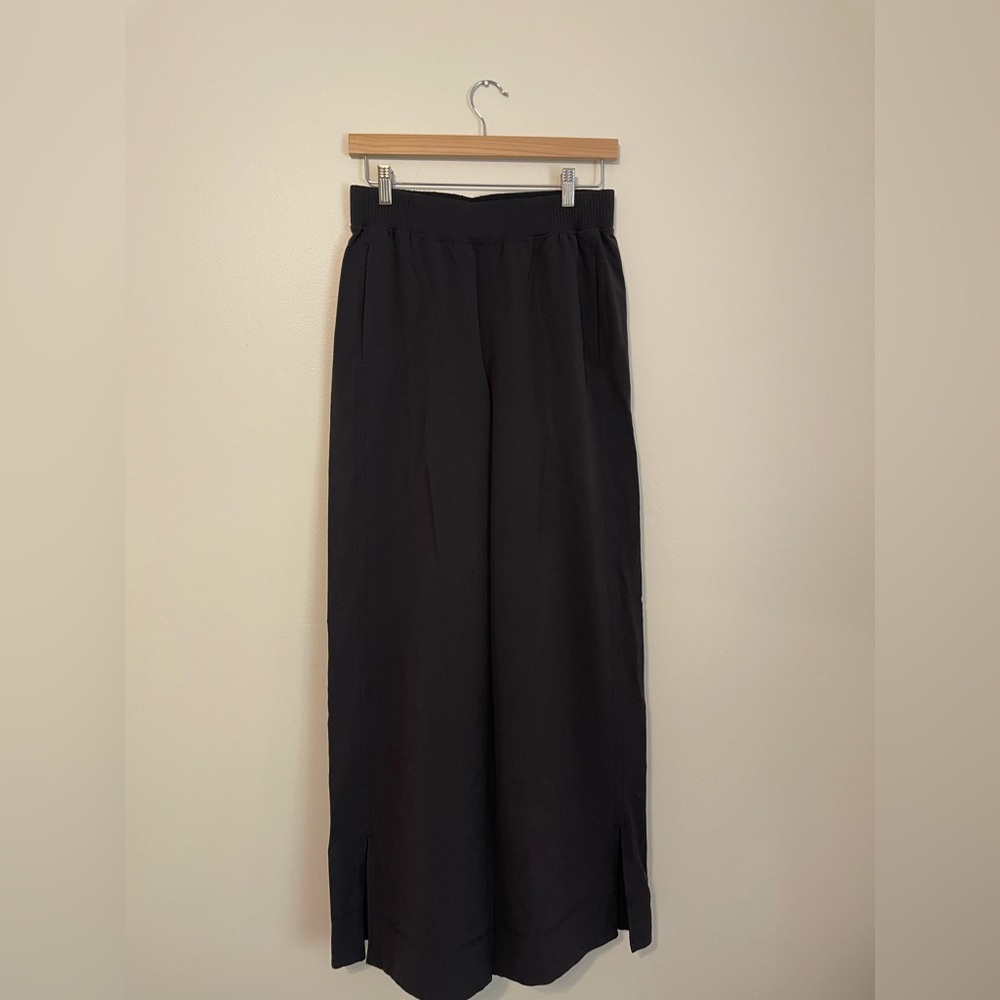 Lululemon Stretch Woven Wide-Leg High-Rise Pant